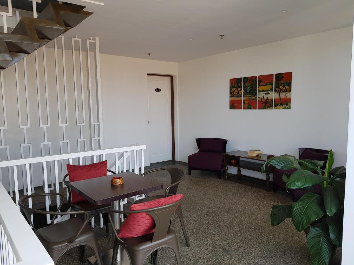 Calapan Casa Estela Boutique Hotel & Cafe מראה חיצוני תמונה